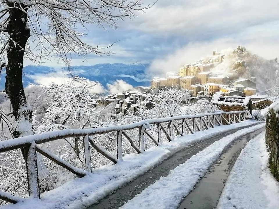 La Casa Di Cesare Villa Montefegatesi Holiday home